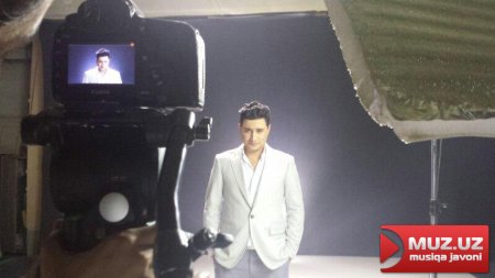 Tanish chexralar va yangi nom: Radio guruhi