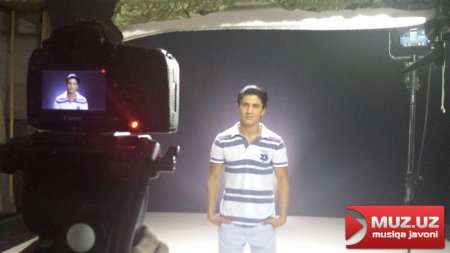 Tanish chexralar va yangi nom: Radio guruhi