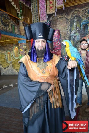 1001 kechani musiqaga ko'chirgan Abdulaziz Zokirov