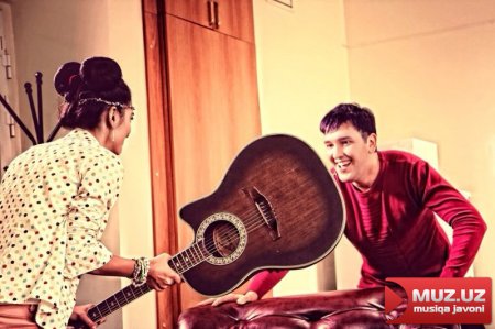 Sardor Rahimxon malikalarni o'ziga qaratmoqchi