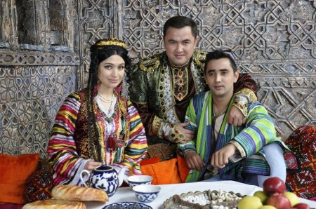 Abdulaziz Zokirovdan eski shlyagerning yangicha sayqali