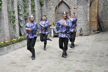 Abdulaziz Zokirovdan eski shlyagerning yangicha sayqali